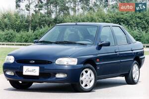 Ford escort VII поколение Седан