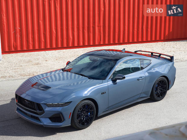 AUTORIA  Ford Mustang  2023-2024           VII 