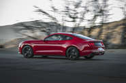 Ford Mustang Premium