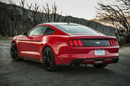 Ford Mustang Premium