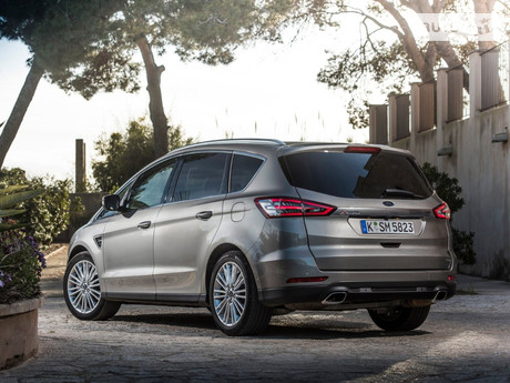 Ford S-Max