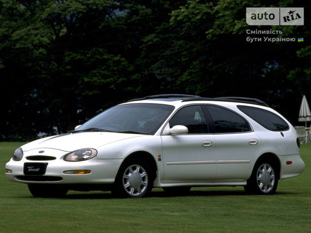 Ford Taurus III покоління Універсал