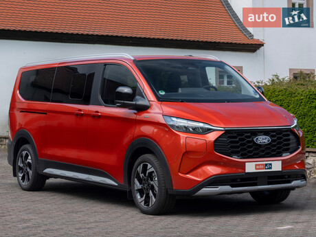 Ford Tourneo Custom Active 2025