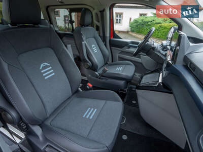 Ford Tourneo Custom Active 2025 Active Plus