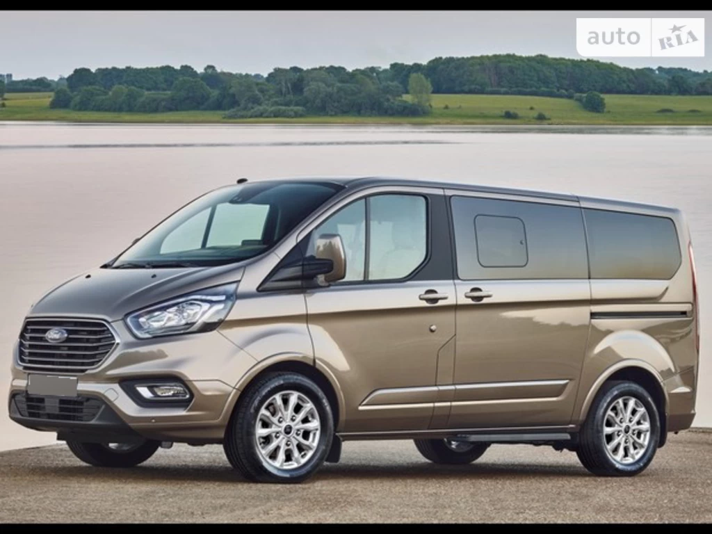 Ford Tourneo Custom Titanium