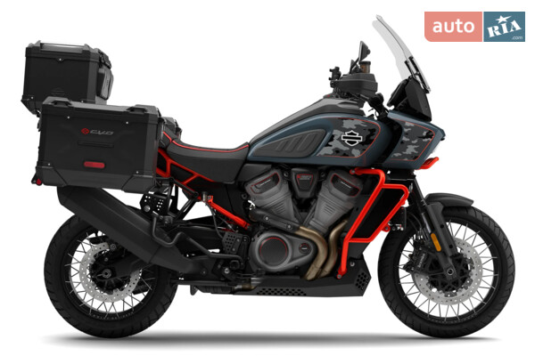 Harley-Davidson CVO Pan America 2025 