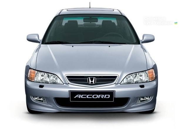 Honda Accord VI покоління (FL) Ліфтбек