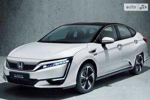 Honda clarity I поколение Седан