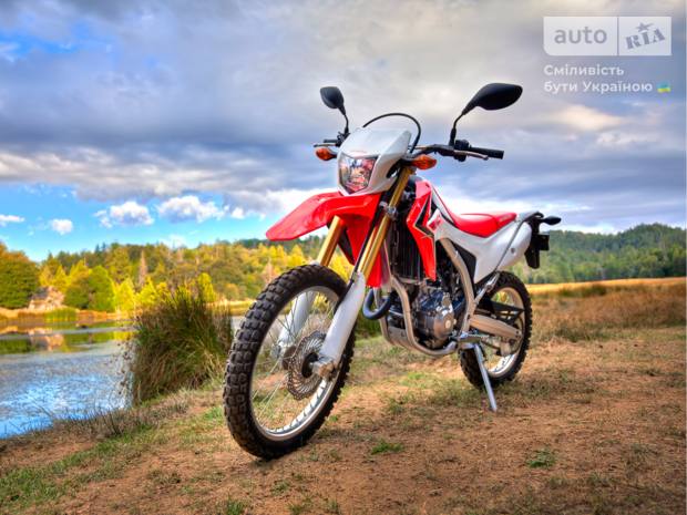 Honda CRF I поколение (FL) Мотоцикл