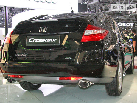 Honda Crosstour 2011