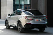 Новый Honda e:NP2 1 поколение кроссовер-купе - фото 4