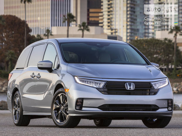 Honda Odyssey V поколение (FL) Минивэн