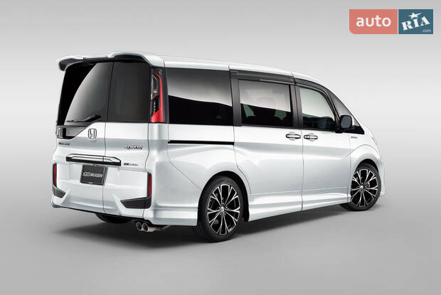 自動車 HONDA STEPWGN Color Sample 自動車 HONDA STEPWGN Color Sample New Honda Stepwagon Spada