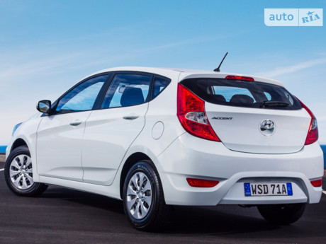 Hyundai Accent 2010