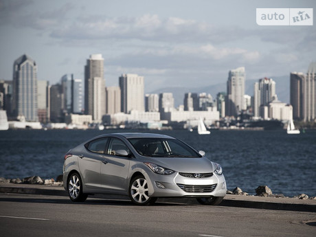 Hyundai Elantra 2000