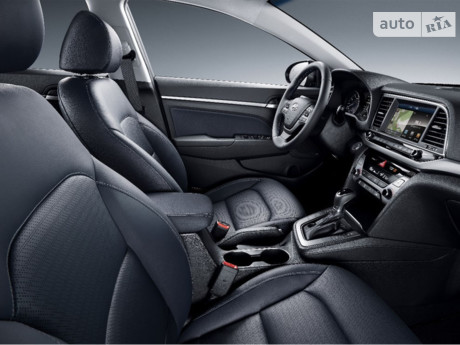 Elantra Hyundai Elantra