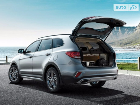 Hyundai Grand Santa Fe 2015