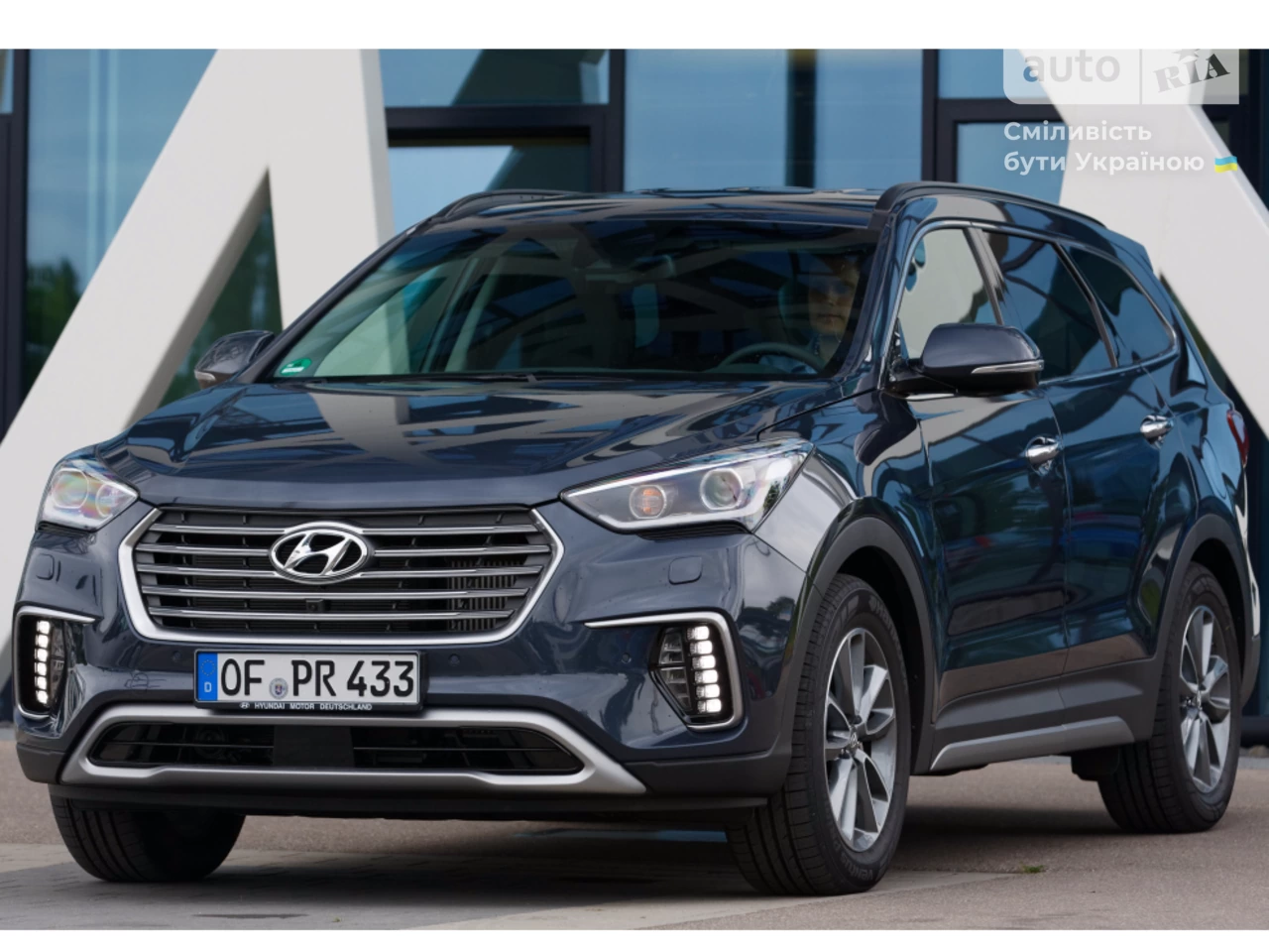 Hyundai Grand Santa Fe Premium