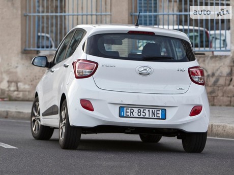 Hyundai i10 2012