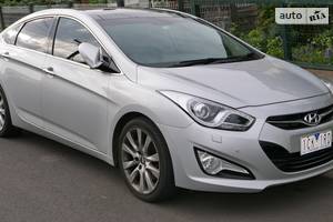 Hyundai i40 I покоління Седан