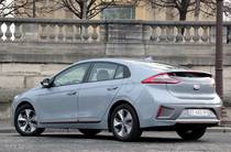 Hyundai Ioniq Top