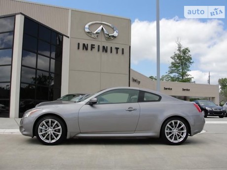 Infiniti G 2011