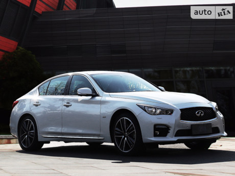 Infiniti Q50 2014