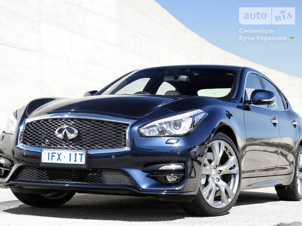 Infiniti Q70 I поколение (2nd FL)/Y51 Седан