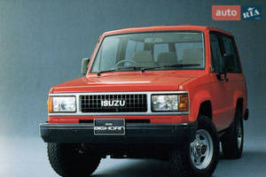 Isuzu bighorn I покоління (FL) Позашляховик