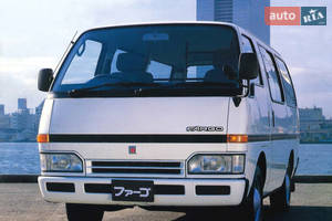 Isuzu fargo I покоління Мінівен