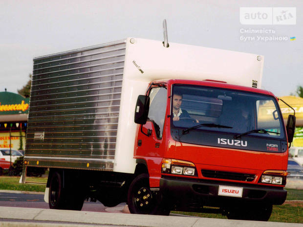 Isuzu NQR I поколение Фургон