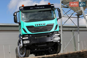 Iveco trakker I покоління (2nd FL) Тягач