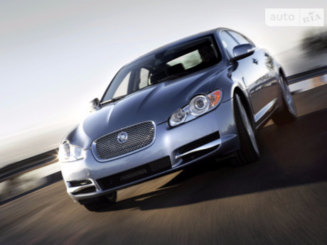 Jaguar XF 2011