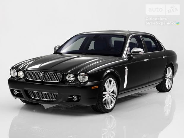 Jaguar XJ X358 Седан