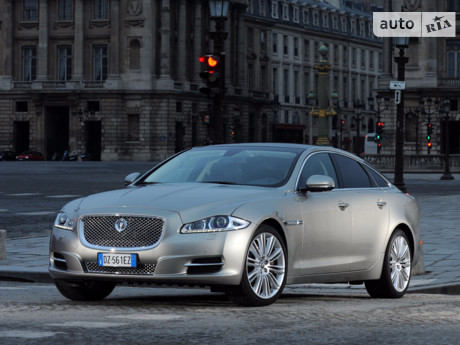 XJ Jaguar XJ