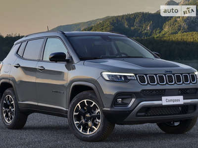 Jeep Compass Summit 1.5 e-Hybrid DCT (130 к.с.) 2024