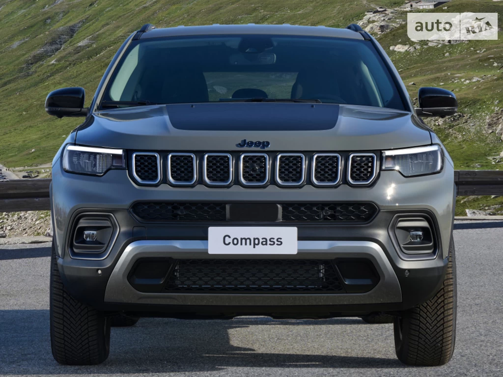 Jeep Compass Summit