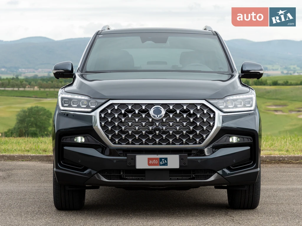 KG Mobility Rexton Luxury