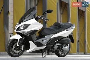 Kymco xciting IV покоління Скутер