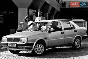 Lancia prisma I поколение Седан