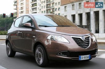 Lancia Ypsilon 2012
