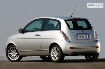 Lancia Ypsilon 2013