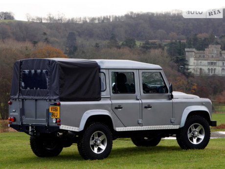 Land Rover Defender 2008