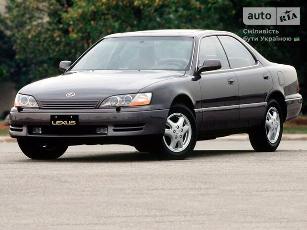 Lexus ES II покоління/XV10 Седан