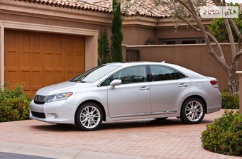 Lexus HS 2012