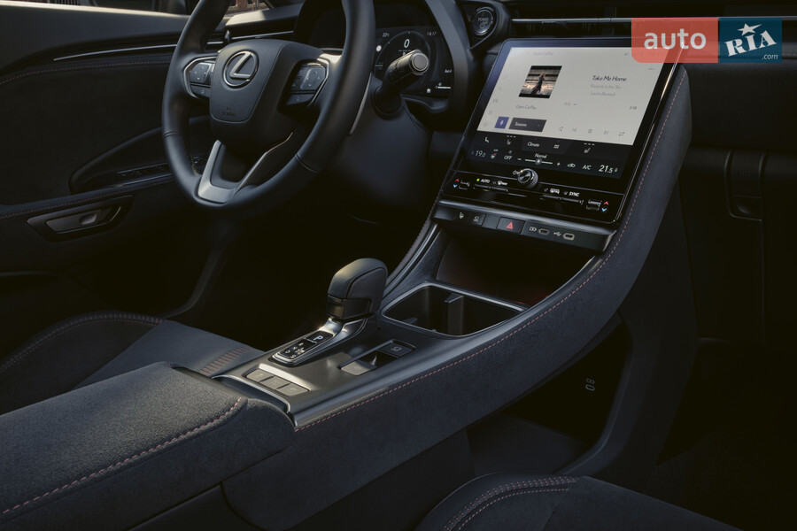 Новий  LBX 1 поколение кросовер - фото 3