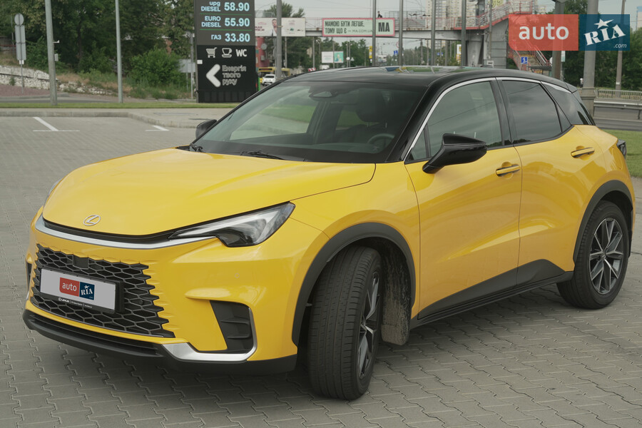 Новий  LBX 1 поколение кросовер - фото 11