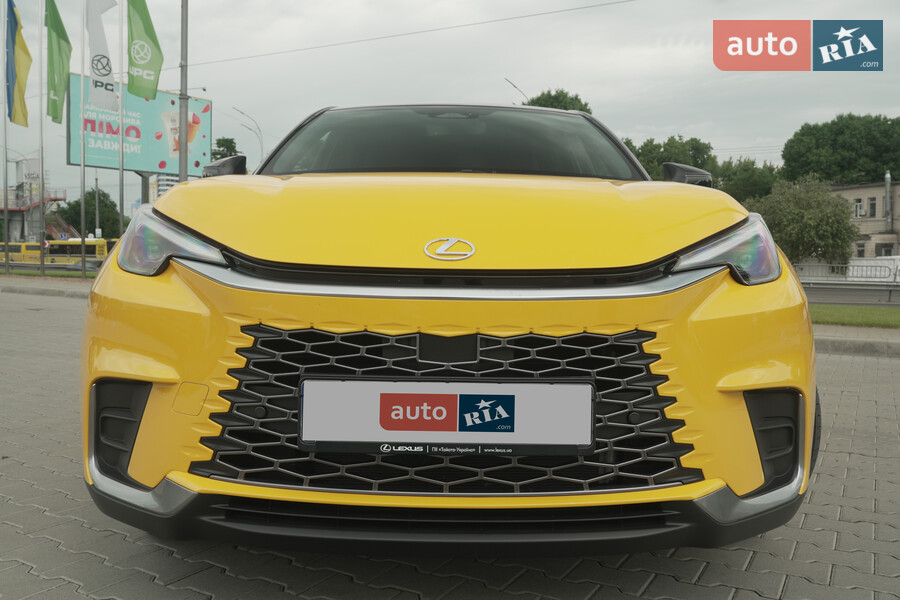 Новий  LBX 1 поколение кросовер - фото 4