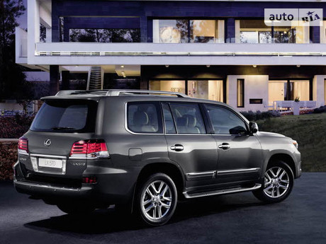 Lexus LX 2006