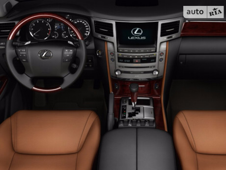 Lexus LX 2008